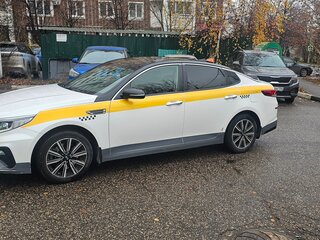 2018 Kia Optima IV Рестайлинг, белый, 1550000 рублей, вид 2