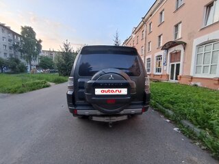 2012 Mitsubishi Pajero IV Рестайлинг 1, серый, 2050000 рублей, вид 3