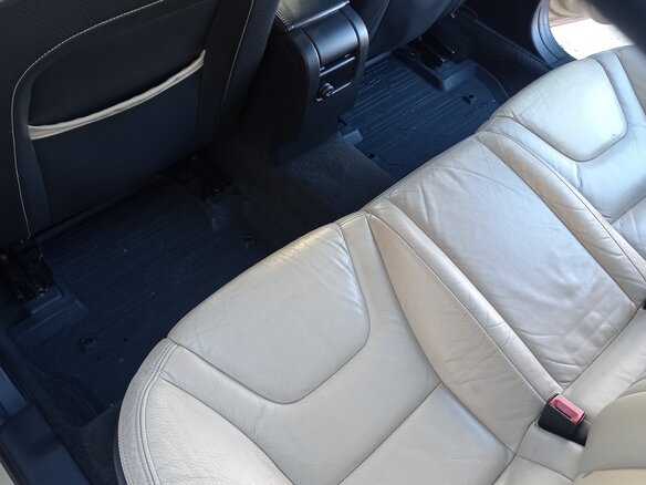 2012 Volvo S60 II, жёлтый, 800000 рублей - вид 18