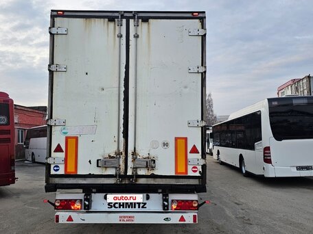 2000 Schmitz Cargobull SKO, белый, 1300000 рублей, вид 5