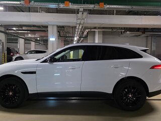 2018 Jaguar F-Pace I, белый, 3700000 рублей, вид 2