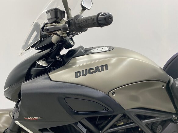 2013 Ducati Diavel, серый, 799000 рублей - вид 11