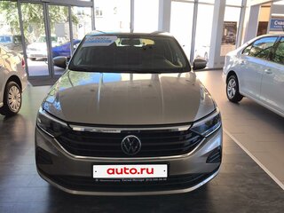 2020 Volkswagen Polo VI, бежевый, 1950000 рублей, вид 2