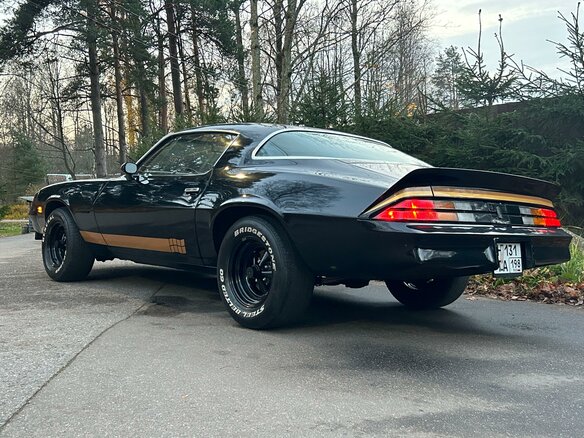1979 Chevrolet Camaro II, чёрный - вид 1