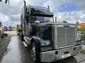 2003 Freightliner FLD, зелёный, 2700000 рублей