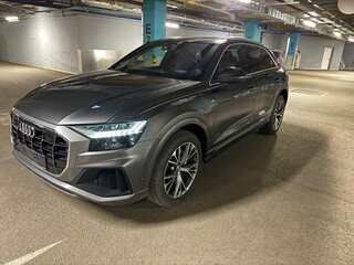 2020 Audi Q8 45 TDI I (4M), серый, 8700000 рублей, вид 1