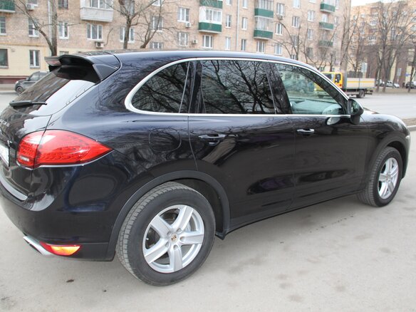 2011 Porsche Cayenne S II (958), чёрный, 2250000 рублей - вид 5