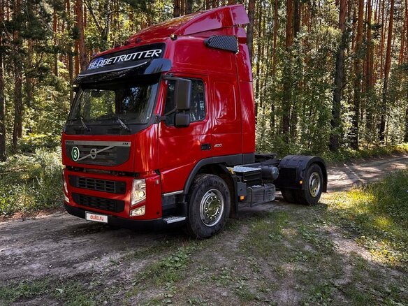 2011 Volvo FM, красный, 2150000 рублей - вид 5