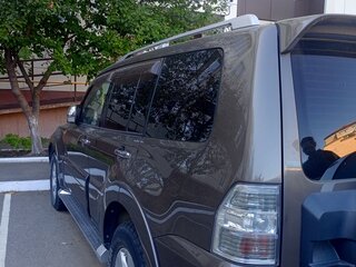 2010 Mitsubishi Pajero IV, коричневый, 2300000 рублей, вид 3