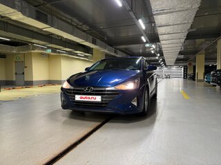 2020 Hyundai Elantra VI (AD) Рестайлинг, синий, 1500000 рублей, вид 2