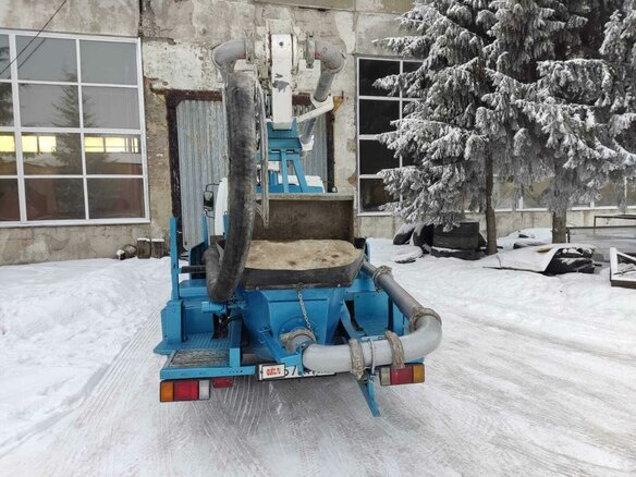 2010 Isuzu Автобетононасос, синий - вид 28