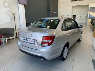 2023 Lada (ВАЗ) Granta I Рестайлинг, серебристый, 690000 рублей, вид 5
