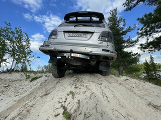 2003 Toyota Land Cruiser 100 Series Рестайлинг 1, серебристый, 4000000 рублей, вид 4