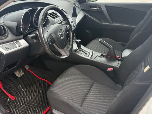 2012 Mazda 3 II (BL) Рестайлинг, белый, 750000 рублей - вид 9