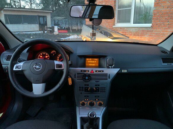 2012 Opel Astra H Рестайлинг, красный, 557000 рублей - вид 12