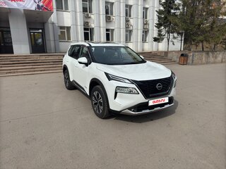 2023 Nissan X-Trail IV, белый, 3900000 рублей, вид 4