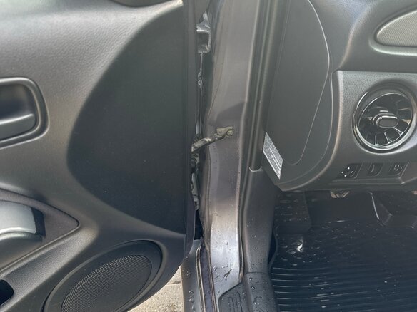 2004 Mitsubishi Outlander I, серый, 950000 рублей - вид 21