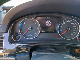 2011 Volkswagen Touareg II, синий, 2200000 рублей, вид 4