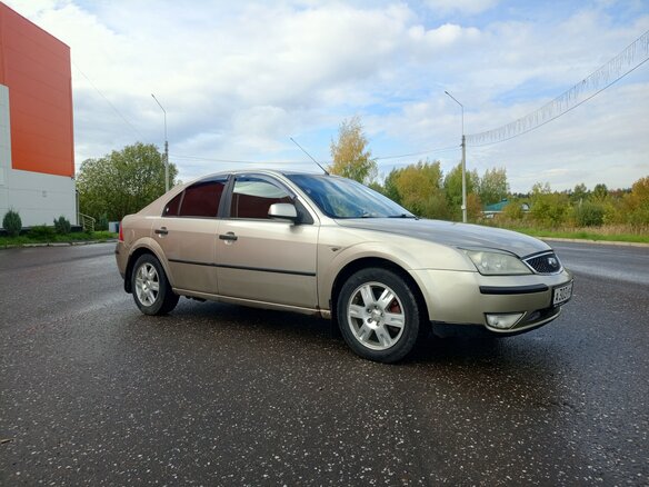 2003 Ford Mondeo III Рестайлинг, золотистый, 310000 рублей - вид 2