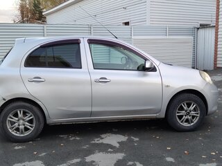 2010 Nissan March IV (K13), серебристый, 620000 рублей, вид 3