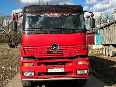 2002 Mercedes-Benz Axor, красный, 2250000 рублей, вид 1