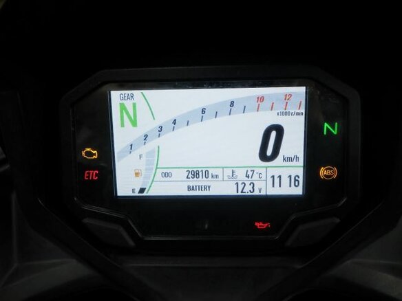 2020 Kawasaki Ninja 650, белый, 700000 рублей - вид 13