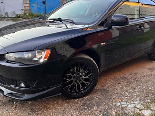 2010 Mitsubishi Lancer X, чёрный, 690000 рублей, вид 4