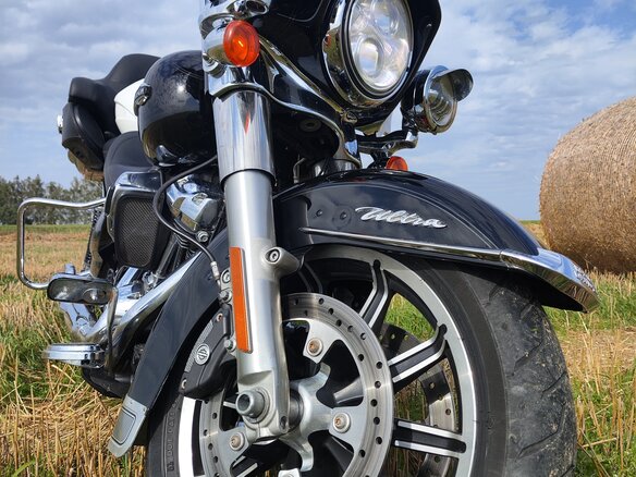 2018 Harley-Davidson Electra Glide, чёрный, 1220000 рублей - вид 3