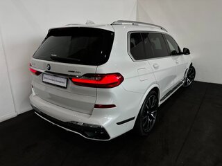 2021 BMW X7 40i I (G07), белый, 9550000 рублей, вид 5