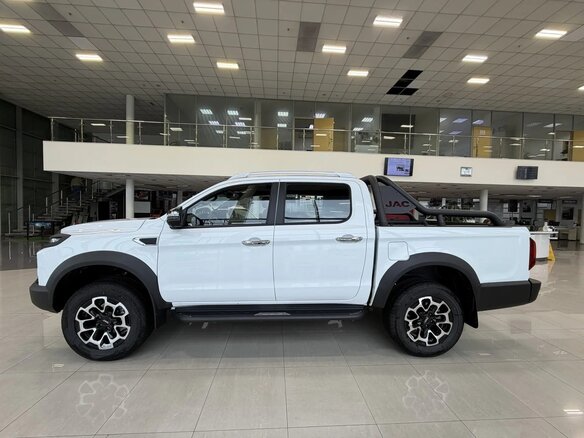 2026 JAC T9, белый, 3719000 рублей - вид 5