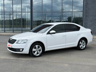2013 Skoda Octavia III (A7), белый, 1100000 рублей, вид 2