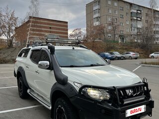 2017 Mitsubishi L200 V, белый, 3200000 рублей, вид 4