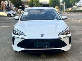 2022 Roewe i5 I Рестайлинг, белый, 956000 рублей, вид 2