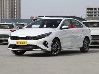 2026 Kia K3 II (China Market) Рестайлинг, белый, 2106000 рублей, вид 1