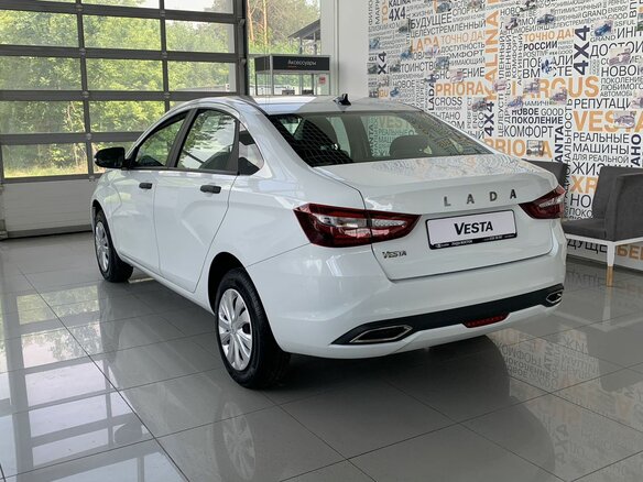 2025 Lada (ВАЗ) Vesta I Рестайлинг (NG), серебристый, 1646000 рублей - вид 5