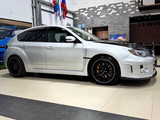 2011 Subaru Impreza WRX STi III, серебристый, 2680000 рублей, вид 4