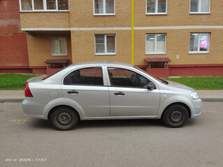 2008 Chevrolet Aveo I Рестайлинг, серебристый, 540000 рублей, вид 2