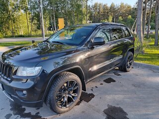 2010 Jeep Grand Cherokee IV (WK2), чёрный, 2200000 рублей, вид 1