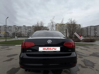 2015 Volkswagen Jetta VI Рестайлинг, чёрный, 950000 рублей, вид 3