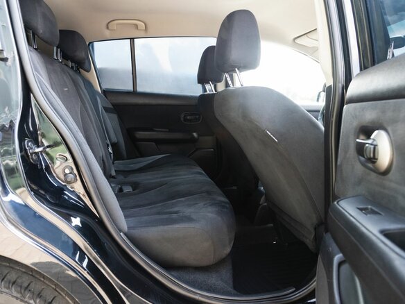 2007 Nissan Tiida I, чёрный, 380000 рублей - вид 12