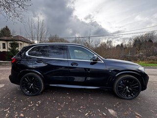 2020 BMW X5 30d IV (G05/G18), синий, 6600000 рублей, вид 4