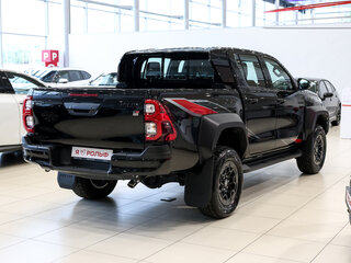 2025 Toyota Hilux VIII Рестайлинг 2, чёрный, 7738000 рублей, вид 4