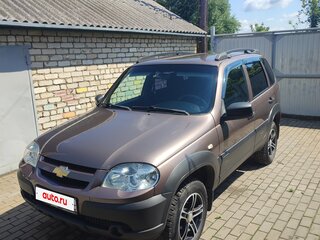 2018 Chevrolet Niva I Рестайлинг, коричневый, 725000 рублей, вид 1
