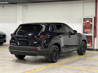 2023 Mazda CX-50, чёрный, 2400000 рублей, вид 4