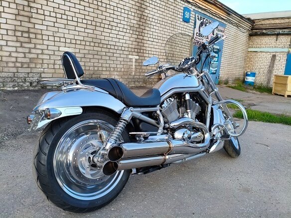 2006 Harley-Davidson V-Rod, серебристый, 1200000 рублей - вид 10