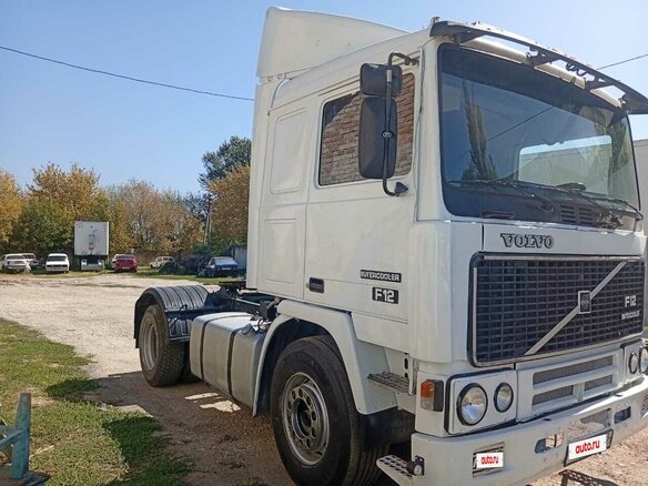 1987 Volvo F-Series, белый, 850000 рублей