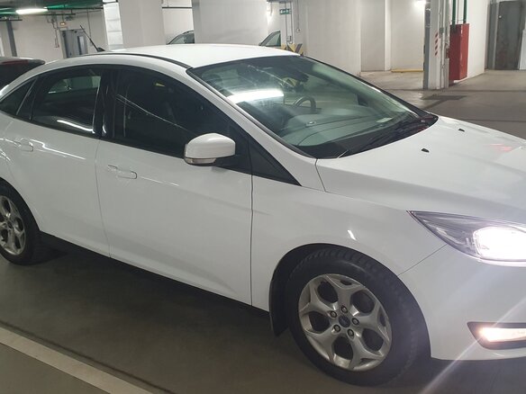 2018 Ford Focus III Рестайлинг, белый, 1200000 рублей
