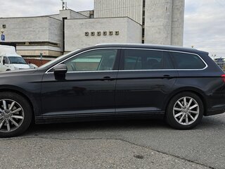 2018 Volkswagen Passat B8, чёрный, 1800000 рублей, вид 2