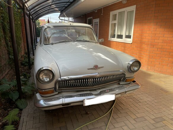 1968 ГАЗ 21 «Волга» 21Р, белый, 500000 рублей