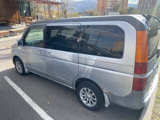 2002 Honda Stepwgn II, серый, 715000 рублей, вид 5